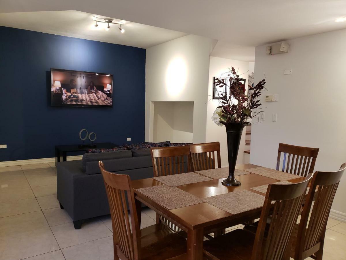 Residencia A 100 Mts Del Consulado Villa Juárez Exteriör bild