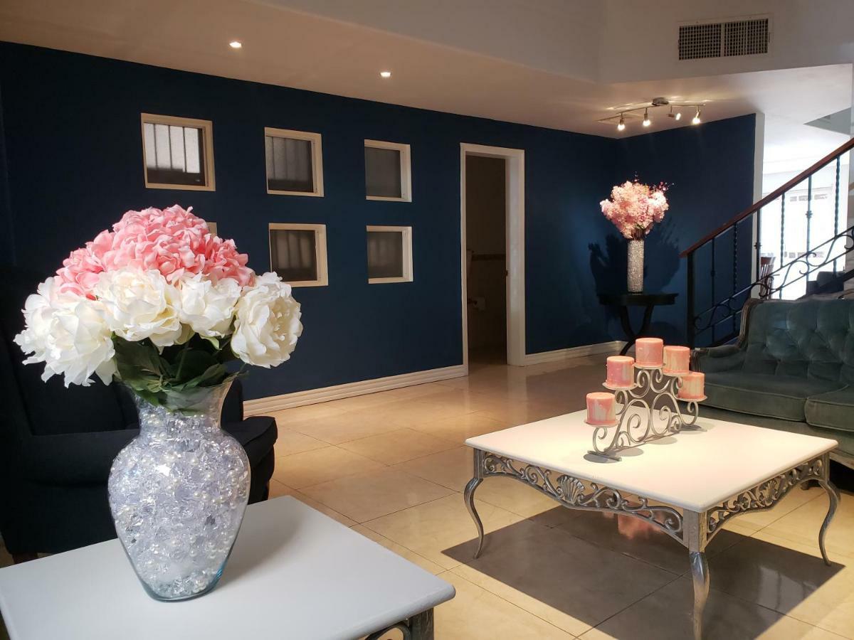 Residencia A 100 Mts Del Consulado Villa Juárez Exteriör bild