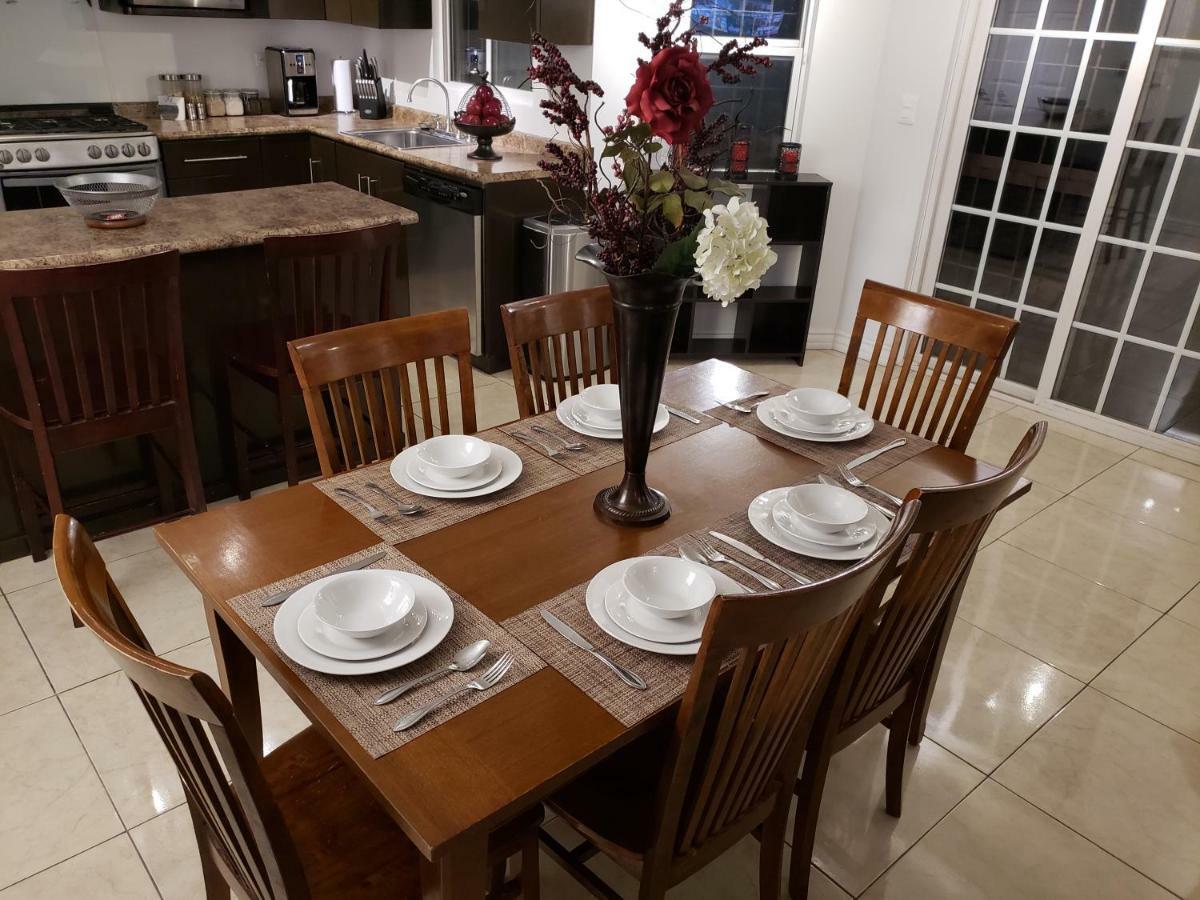 Residencia A 100 Mts Del Consulado Villa Juárez Exteriör bild